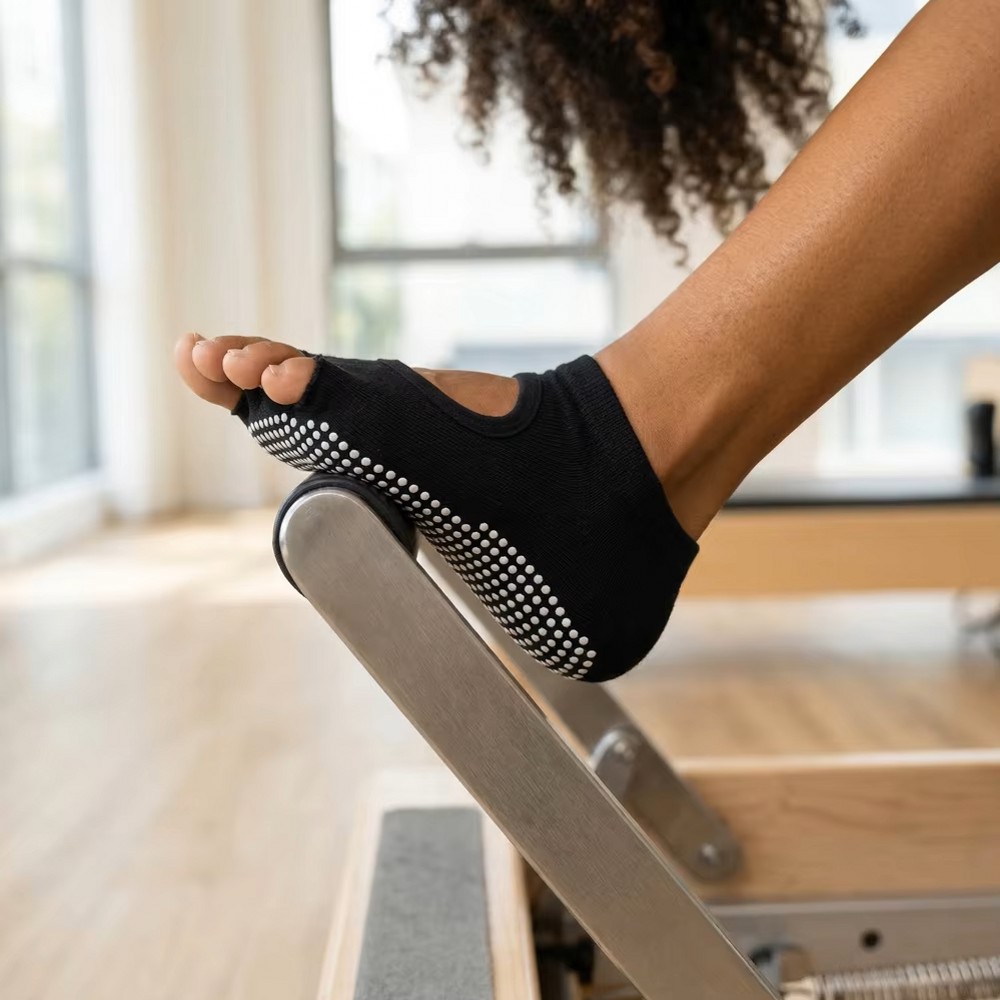ถุงเท้าโยคะห้านิ้วแบบเปิดหลัง  - Pilates Yoga Sport บทวิจารณ์และราคา